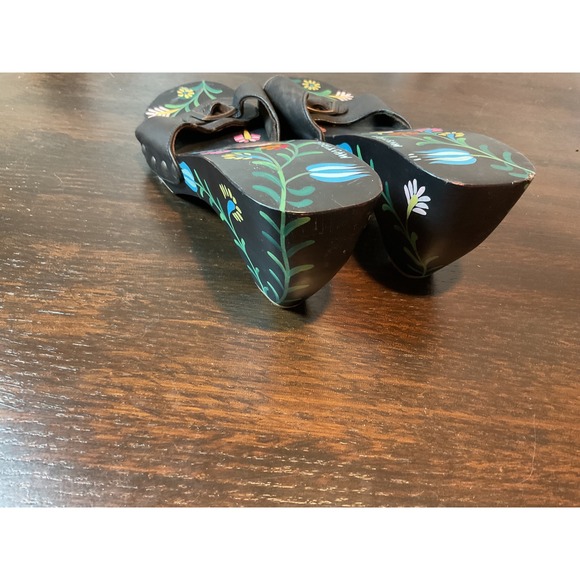 Mystique Wedge Sandals Floral Painted Brown Leather Adjustable‎ Buckle Size 9 - Picture 4 of 12